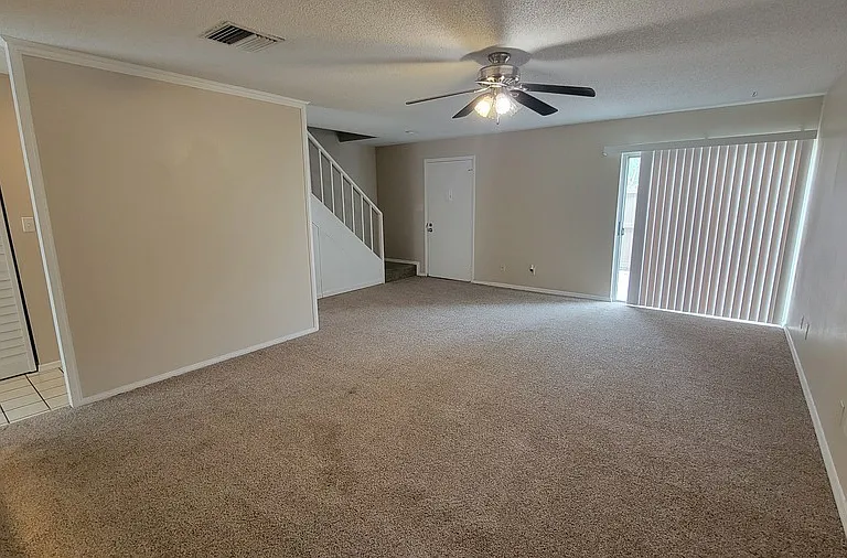 7910 Citrus Dr — Photo 3
