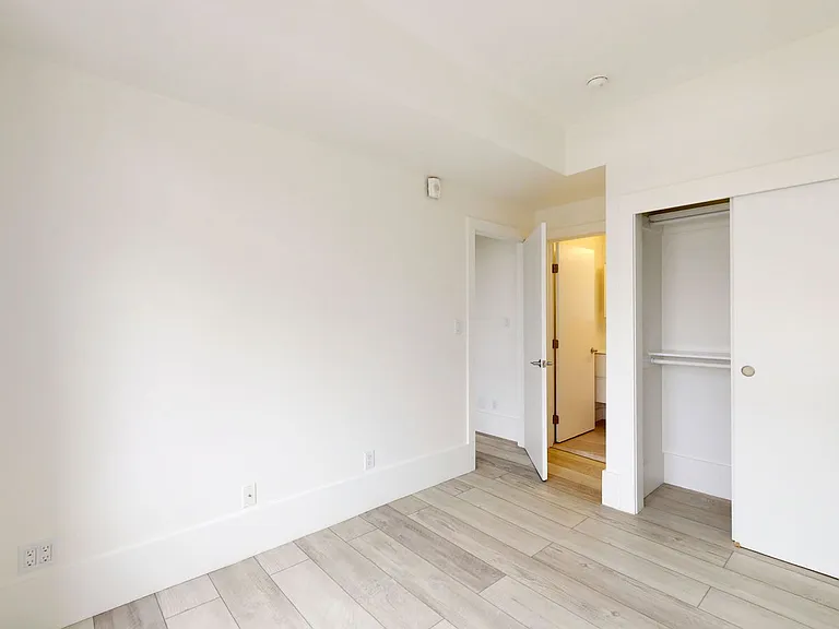 1801 California St #304 — Photo 8