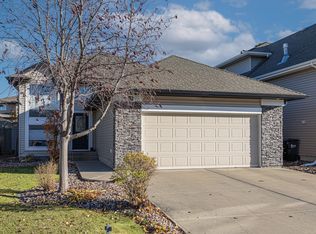 542 Ridgeland Way, Strathcona County, AB T8A 3A5