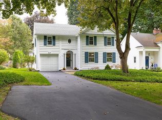 110 Colonial Village Rd, Rochester, NY 14625