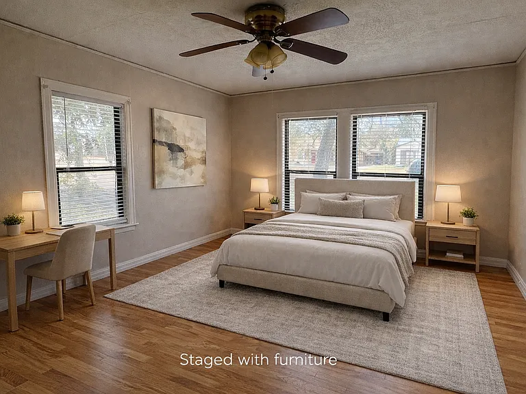 Spacious front bedroom