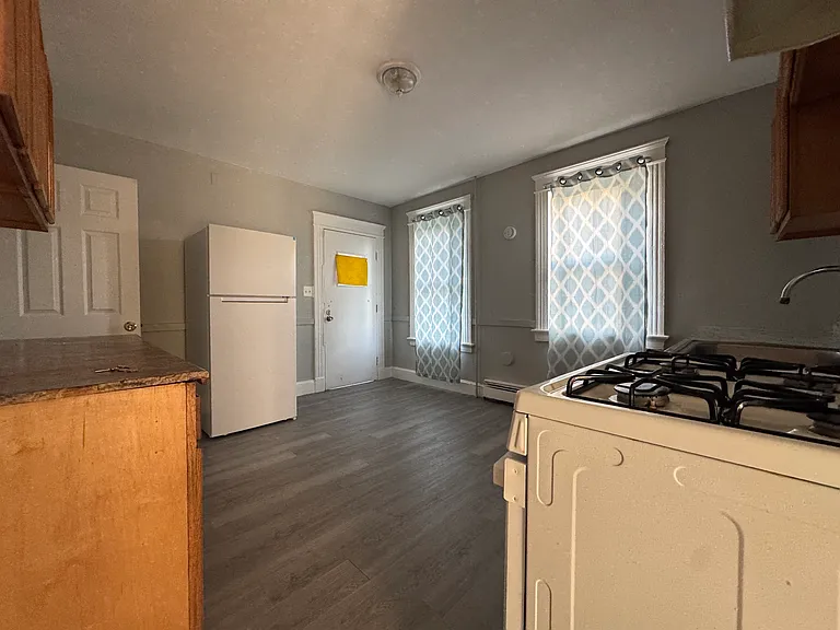 55 Wildwood Ave #1 — Photo 12