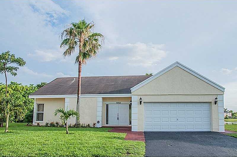 1st image of 9260 S Cypress Cir