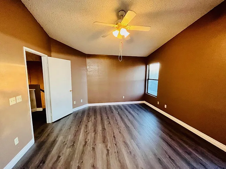 44339 Fenner Ave — Photo 12