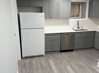 3807 N Whipple St #3, Chicago, IL 60618
