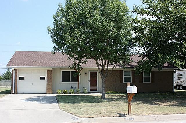 1st image of 1918 Floral Dr