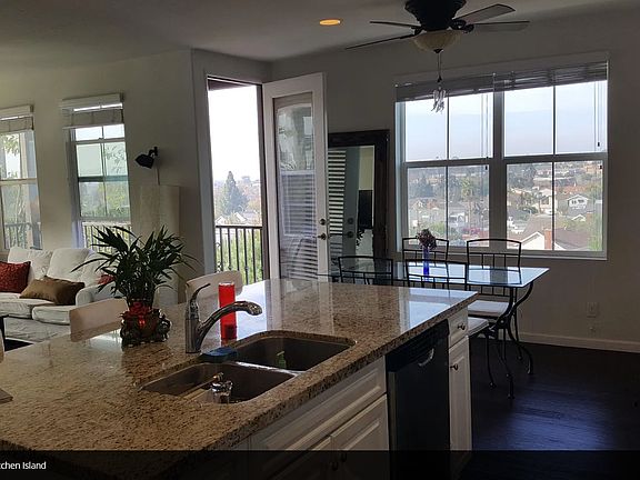 4th image of 91 Aliso Ridge Loop