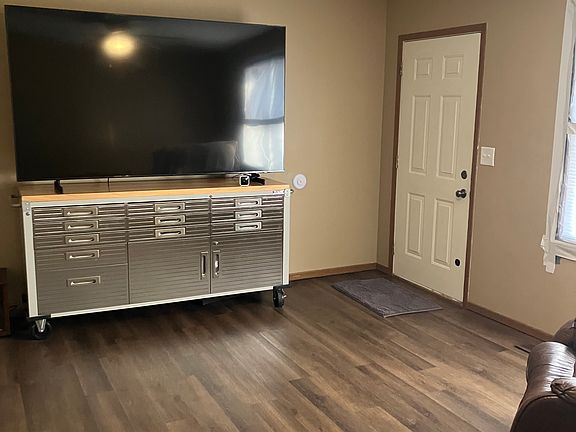 4th image of 2954 Jonathan Dr