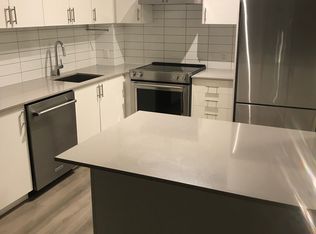 9000 Jane St #1812, Vaughan, ON L4K 0M6