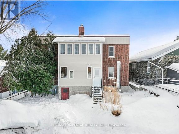 4th image of 226 Oak St