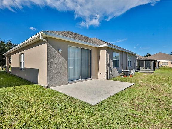 5th image of 6937 Surrey Oak Dr
