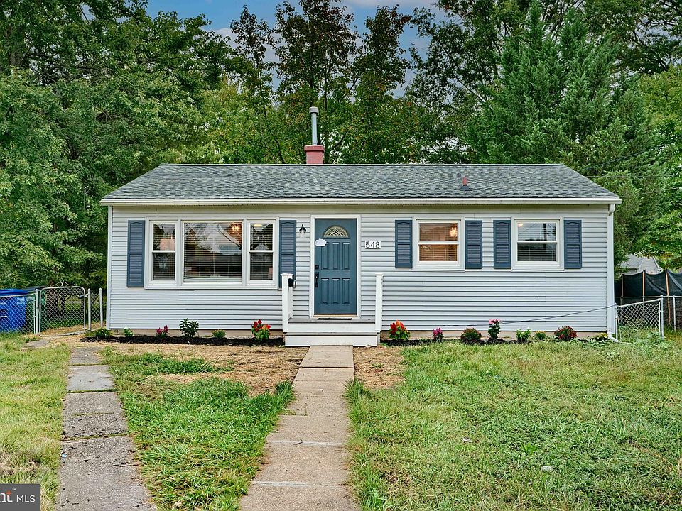 1st image of 548 Bonnie Dr