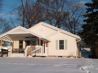 1946 Paris St, Commerce Township, MI