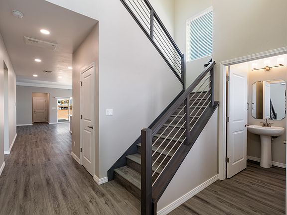 2nd image of 1917 Stryker Rd SE