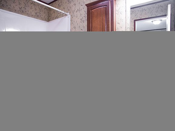 5th image of 1033 Marguerite Lake Rd #15210657