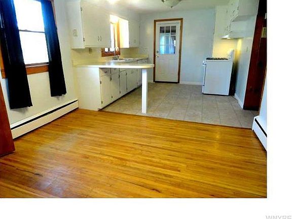 5th image of 50 Golfview Dr