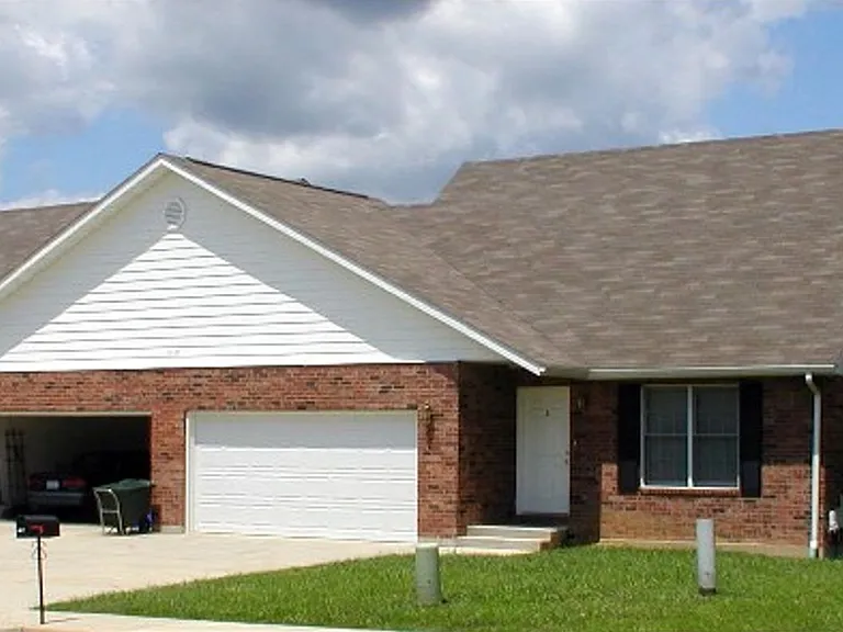 1319 California Dr — Photo 1