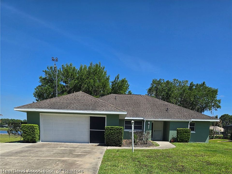 1st image of 6228 Aquavista Dr