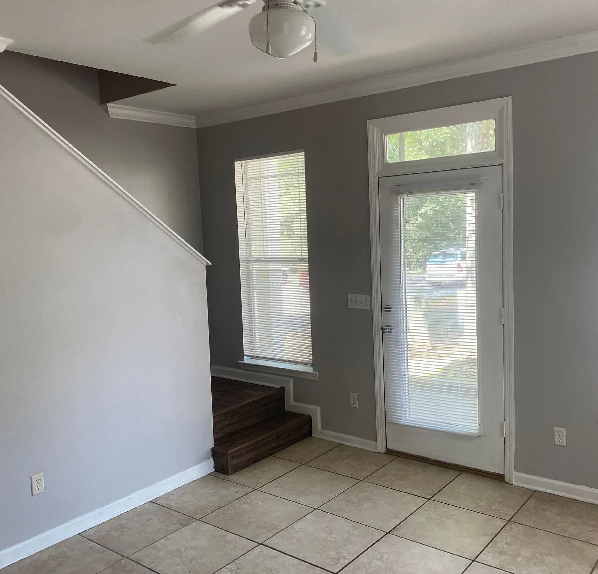 4 bed, 3.0 bath, 1392 sqft, $1,500 — Photo 2