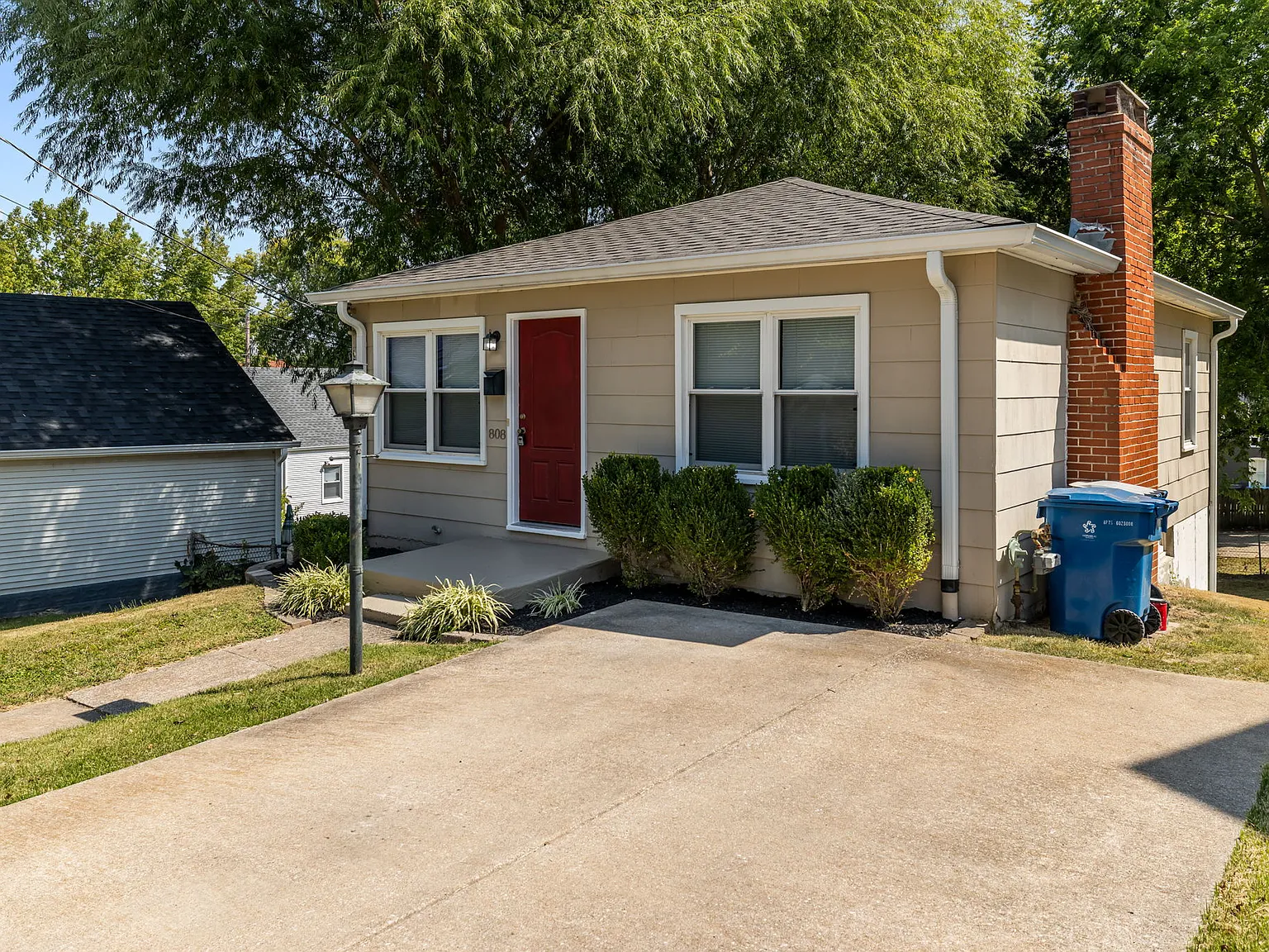 2 bed, 1.5 bath, 920 sqft, $1,650 — Photo 3