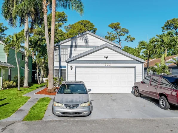 1333 Strawberry Lane, West Palm Beach, FL 33415