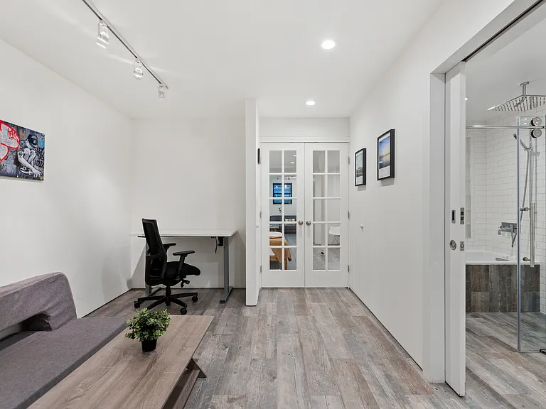 239 Starr St #1A — Photo 18
