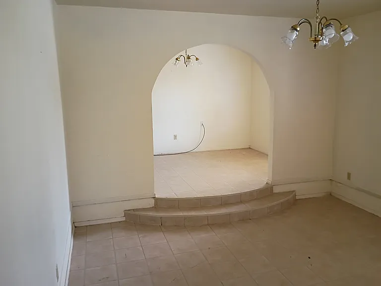 1234 Royal Crown Dr — Photo 34