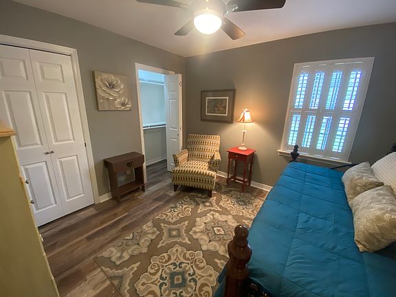 5th image of 8621 Brook Ln