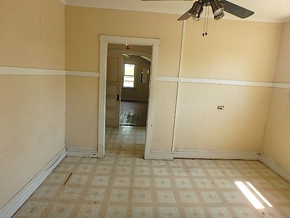 5th image of 9346 S Saginaw Ave