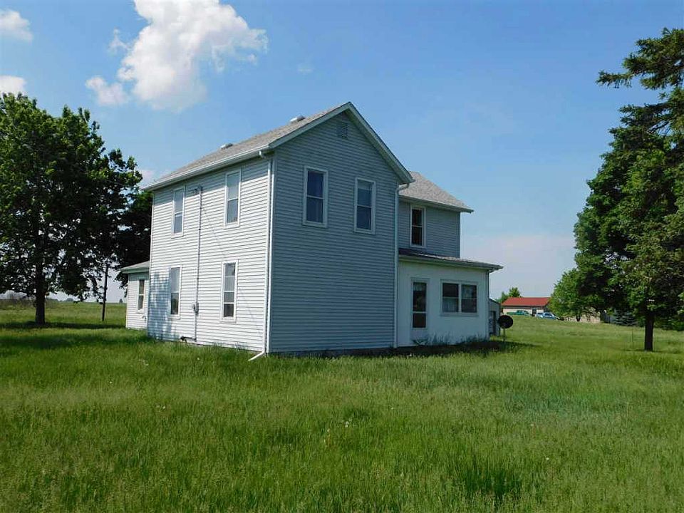 1st image of 1135 County Road 1300 N