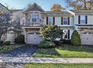 107 Pin Oak Ct, Mechanicsburg, PA 17050