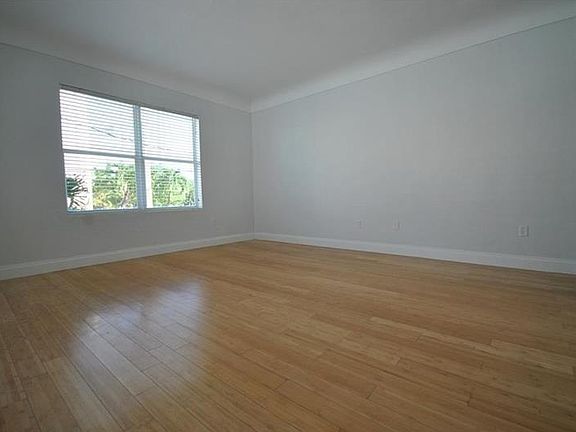 2nd image of 501 76th St APT 12