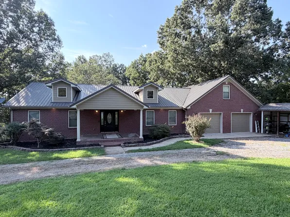 1549 Capp Springs Rd, Benton, KY 42025