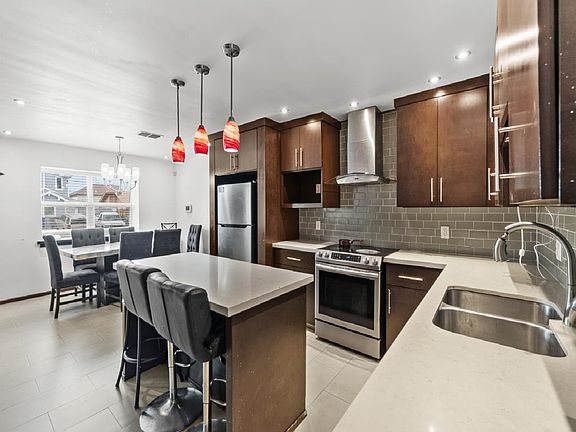 5th image of 8647 Oakridge Loop