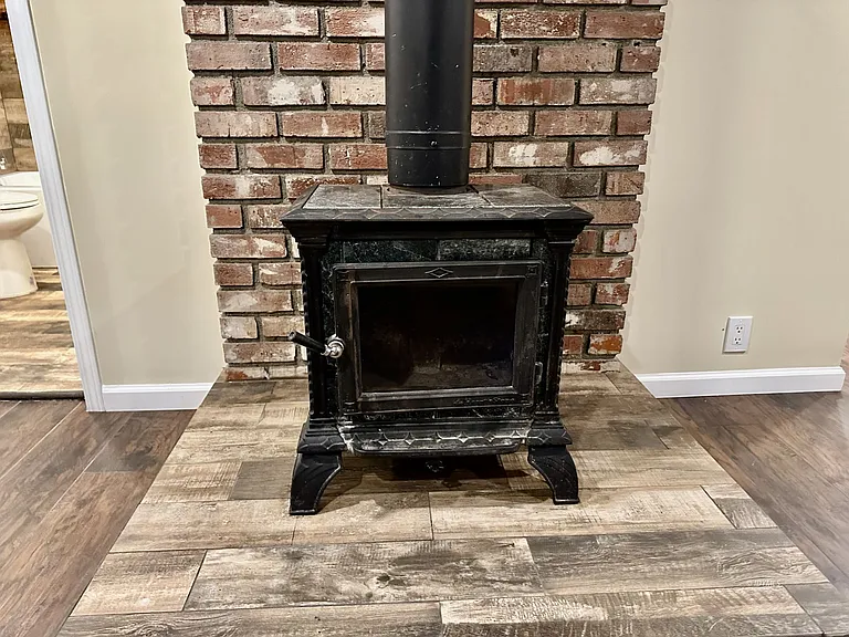 25165 Cedar St #A — Photo 5