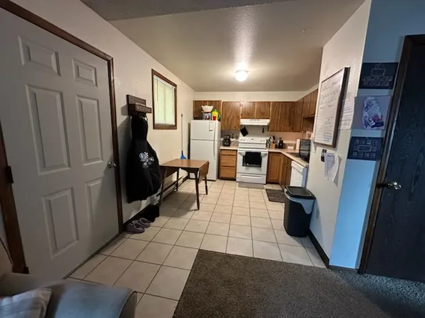 5427 Eastview St, Cheyenne, WY 82001