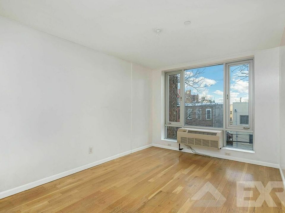 1st image of 737 De Kalb Ave #1L