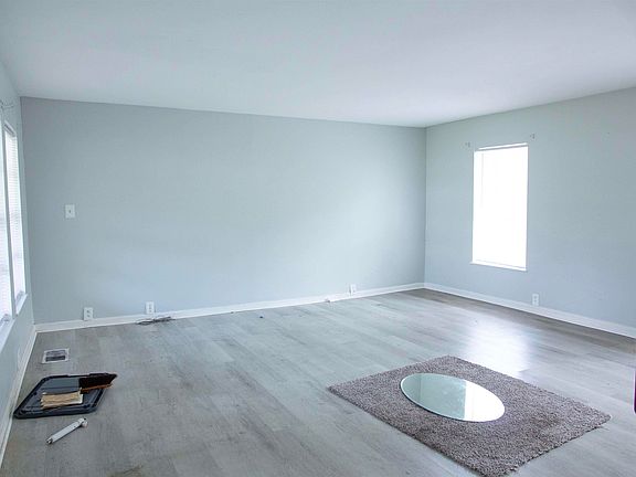3rd image of 133 Mulberry Rd