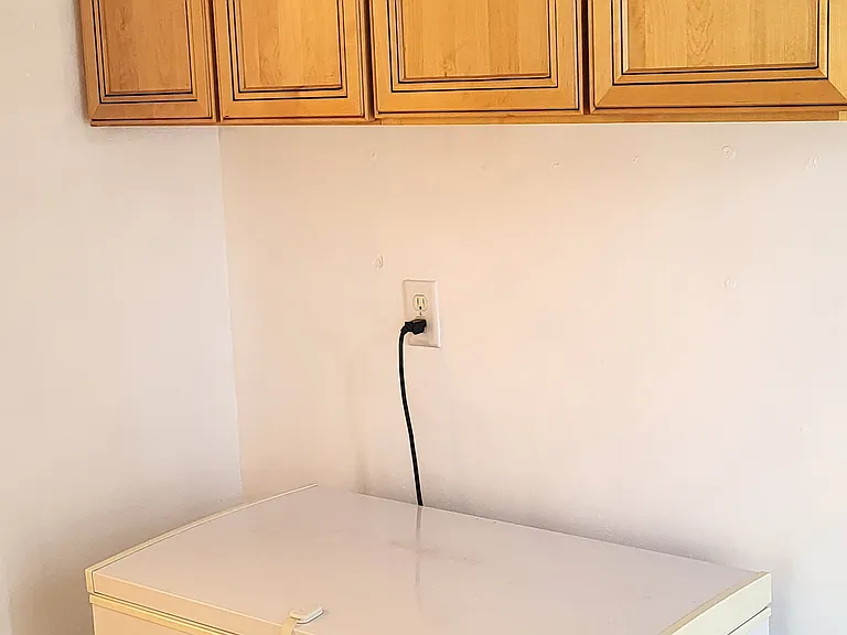 1480 Queen Anne Dr — Photo 36