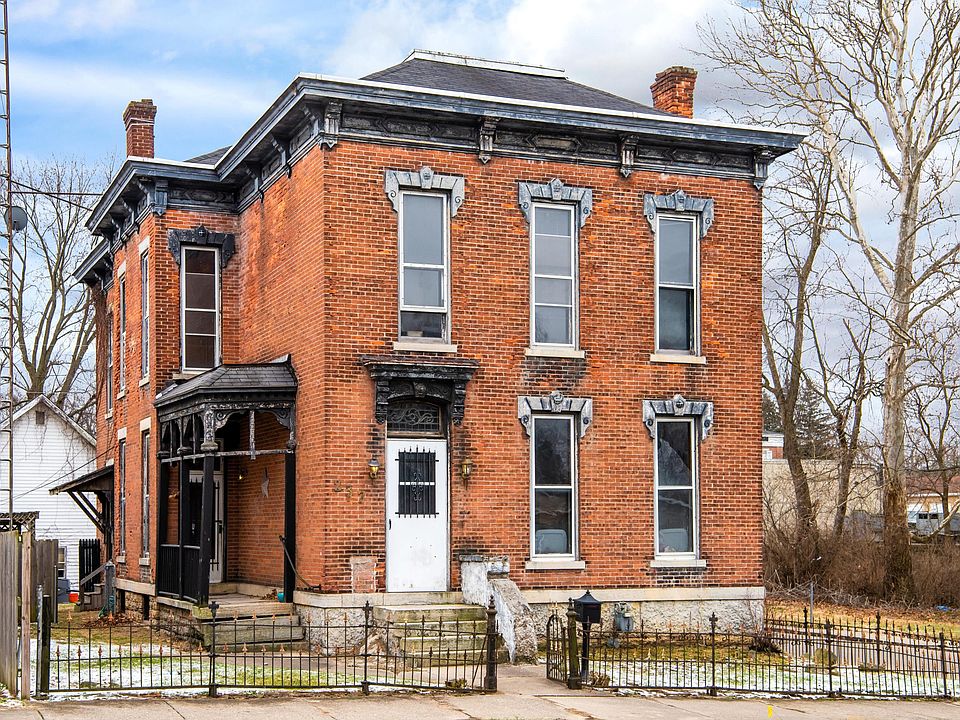 1st image of 237 W Court St