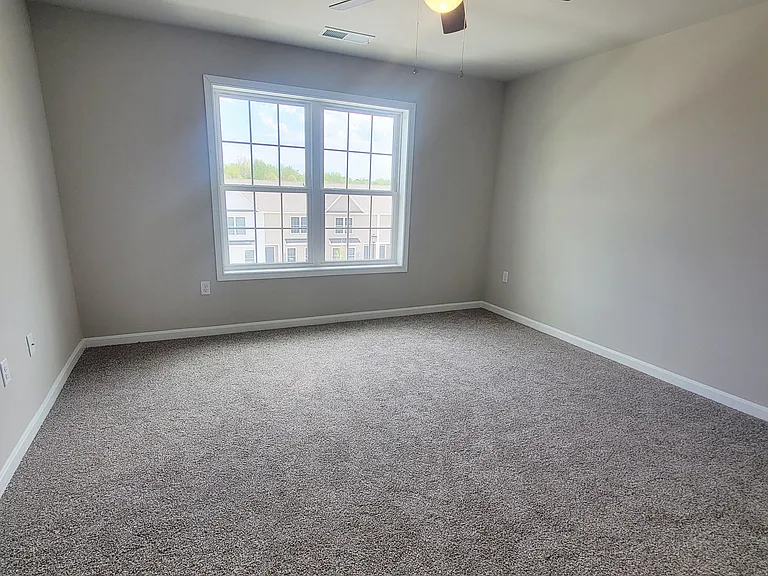 234 Rojan Rd — Photo 27