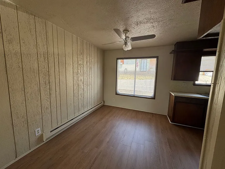 240 NE Suksdorf St — Photo 4