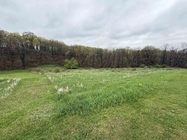 L784/785 Sunset Court #784, 785, La Valle, WI 53941