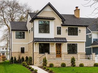 184 N Evergreen Ave, Elmhurst, IL