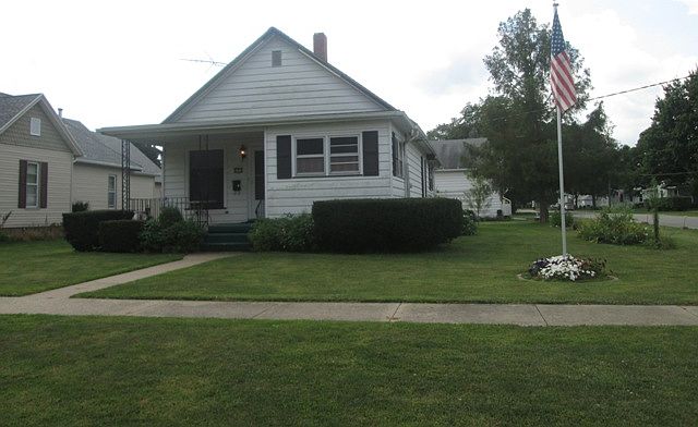 1st image of 823 W Boston Ave