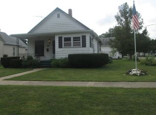 823 W Boston Ave, Monmouth, IL 61462