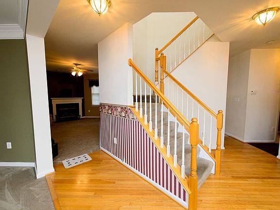 2nd image of 6812 Lakeland Way