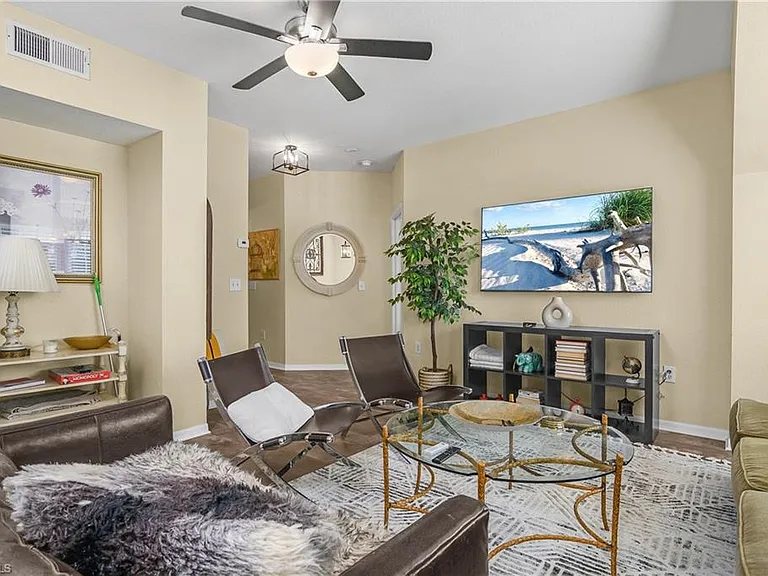 23500 Walden Center Dr #303 — Photo 8