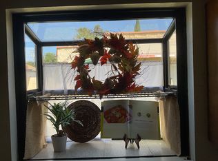 209 Green St #C, Santa Paula, CA 93060