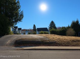 2122 Ash St, Scranton, PA 18510